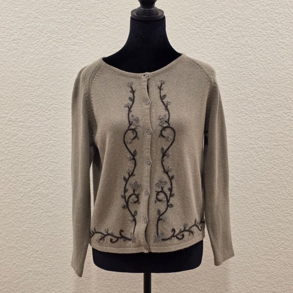 Eddie Bauer Legend Petite Cottage Grove Cardigan Embroidered Button Up Sweater S